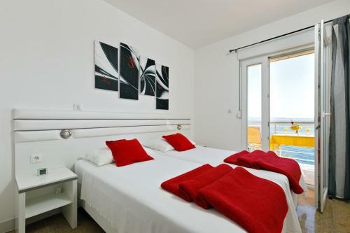 Hostal Ark Beach Apartments