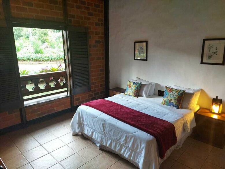Hostal Pousada Pedra Azul