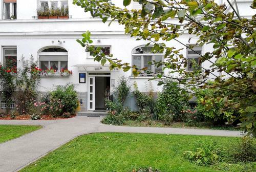 Note Luxury Apartments