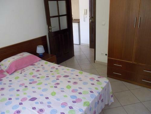 Bed & Breakfast Basic Hotel