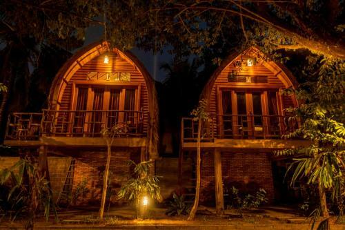 Hotel Bamboo Bungalow