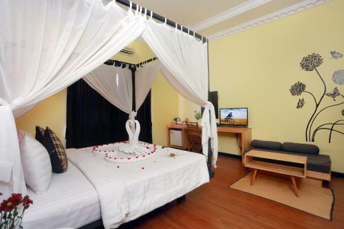Central Privilege Hotel