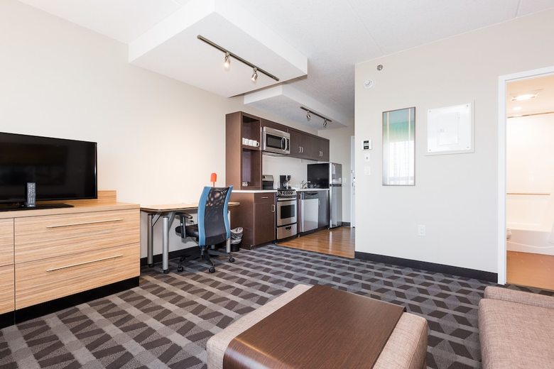 Hotel Towneplace Suites By Marriott Edmonton South