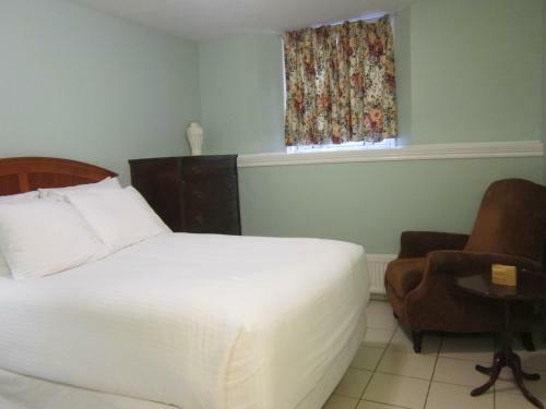 Posada Chipman Hill Suites -yeats House