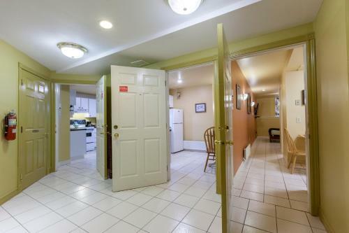 Posada Chipman Hill Suites -yeats House