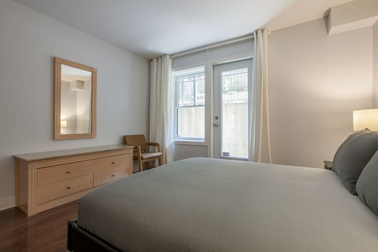 Apartamentos Lmvr - The Bulls