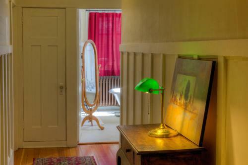 Bed & Breakfast Mclay Heritage Guest House