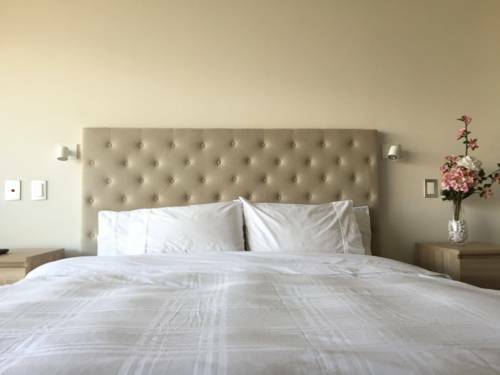 Las Condes Parkview Apartments