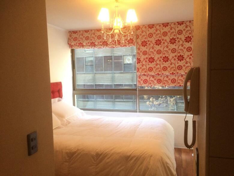 Apartamento Depto Metro Santa Ana