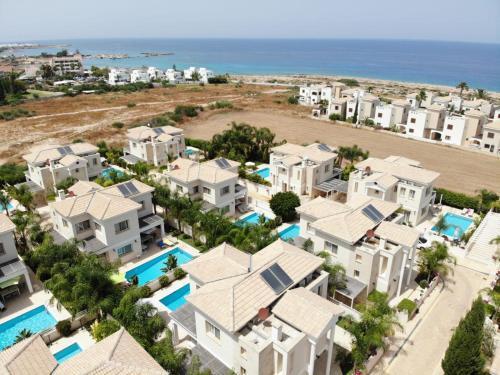Anthorina Villa 17