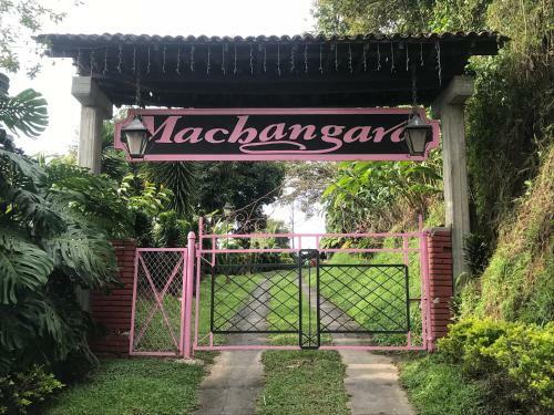 Bed & Breakfast Finca Machangara