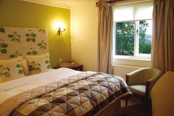Hotel The Bear Of Rodborough