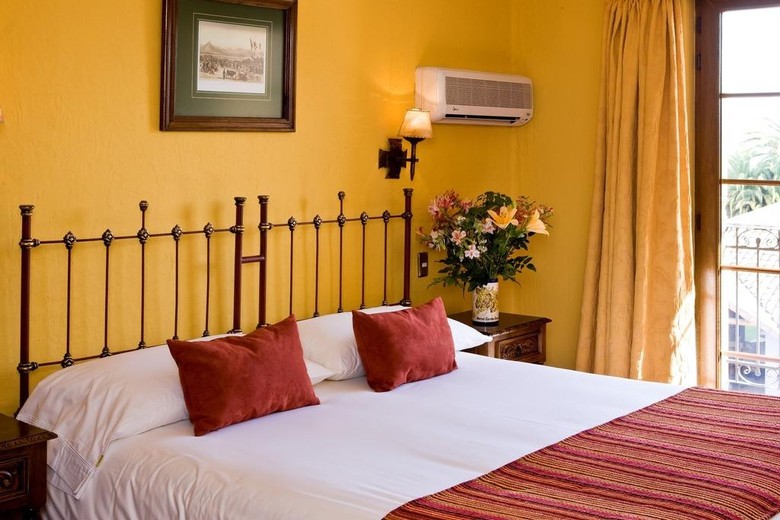 Hotel Santa Cruz Plaza