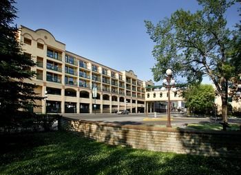 Hotel Temple Gardens Mineral Spa Res