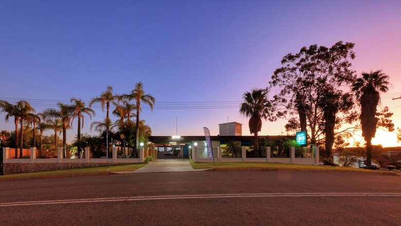 Hotel Comfort Inn Hilltop