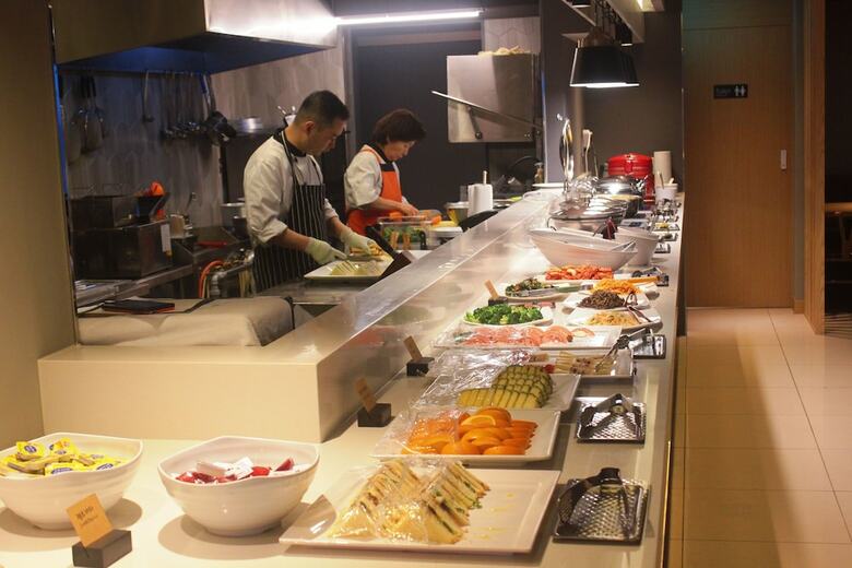 Gangneung Tourist Hotel
