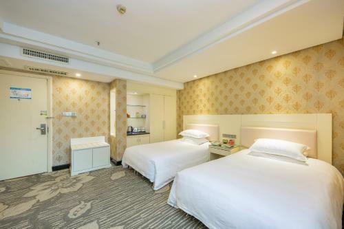 Aoti Hotel