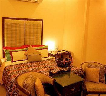 Hotel Welcomheritage Ranjits Svaasa