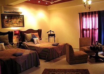 Hotel Welcomheritage Ranjits Svaasa