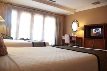Hotel Hilton International