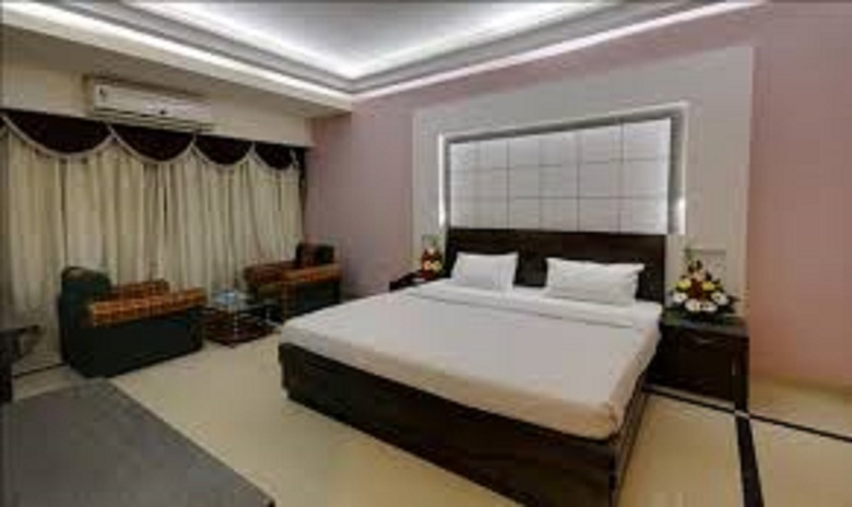 Hotel Silver Sands Beach Resort