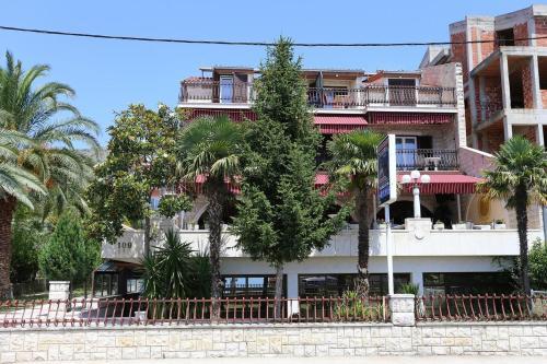 Hostal Triple Room Podstrana 10302e