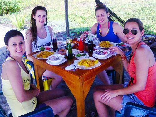 Posada El Manglar Caba�as