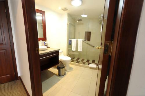 Hotel Howard Johnson La Carolina