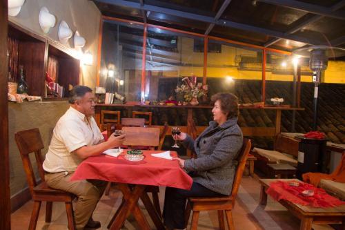 Hotel Hostal Calle Angosta Ecuador