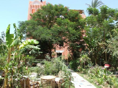 El Fayrouz Hotel