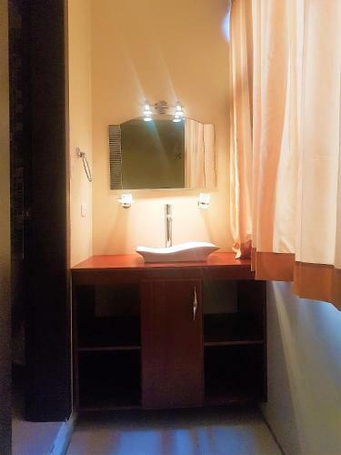 Colony Inn Hotel