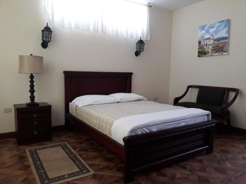 El Cardenal Hotel