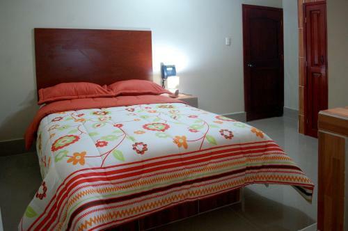 Hostal Sky