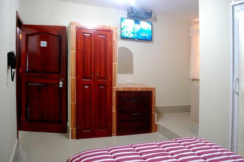 Hostal Sky