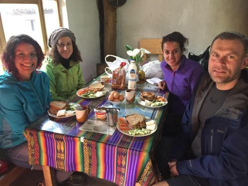 Bed & Breakfast Hostal Tio Cajas