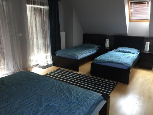 Hostal Penzi�n Stefarez 2
