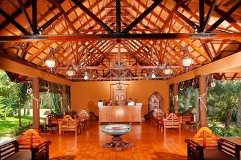 Hotel Poovar Island Resort