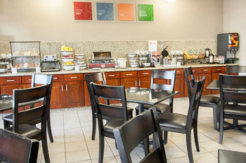Hotel Comfort Inn
