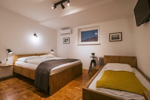Hostal Pansion Budja