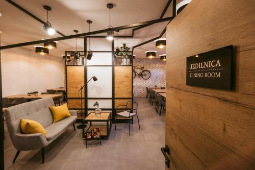 Hostal Pansion Budja