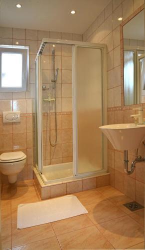 Hostal Guesthouse Stremljan