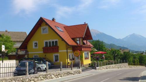 Apartments And Rooms With View On Bled