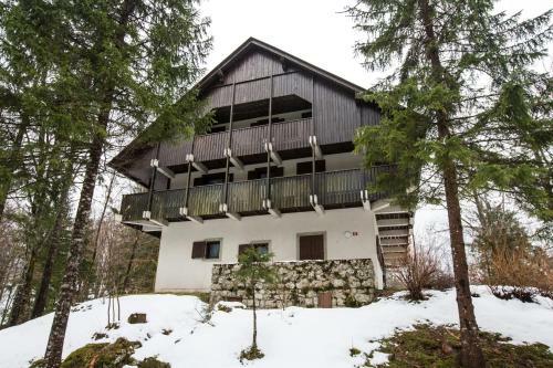 Apartments By Savica