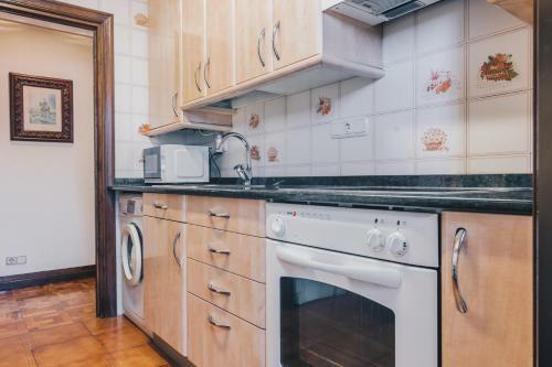 Apartamento Basque By People Rentals