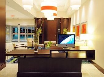 Holiday Inn Express Hotel  Suites Toronto - M