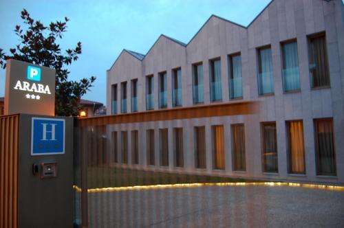 Hotel Araba
