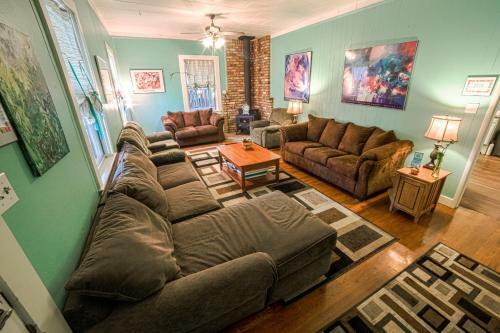 House In The Pines Hostel