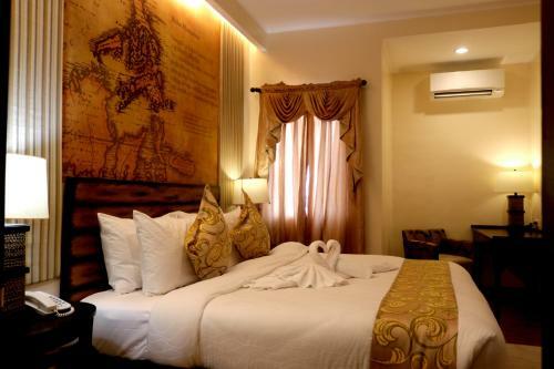 Palm Grass Hotel