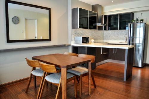 Apartamento Knightsbridge Residences Studio