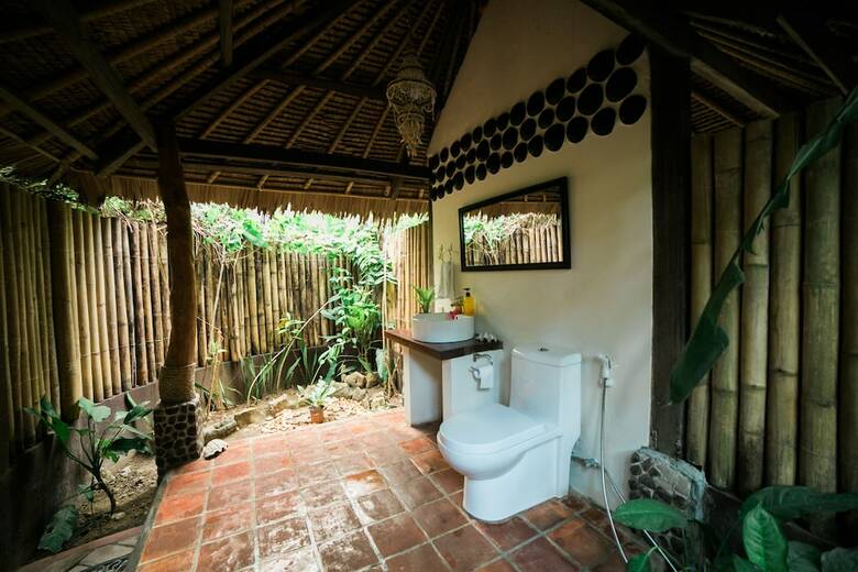 Hostal Fox & The Firefly Cottages